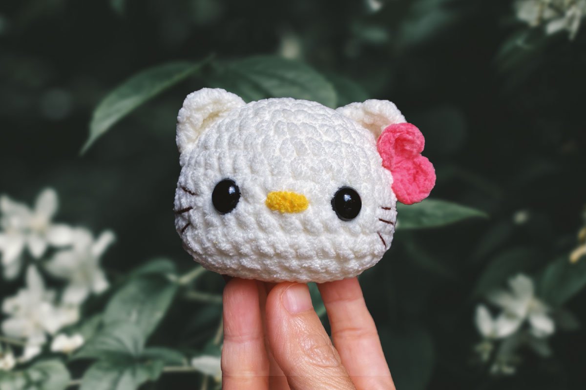 Crochet Hello Kitty Sanrio Free Crochet Pattern and Tutorial