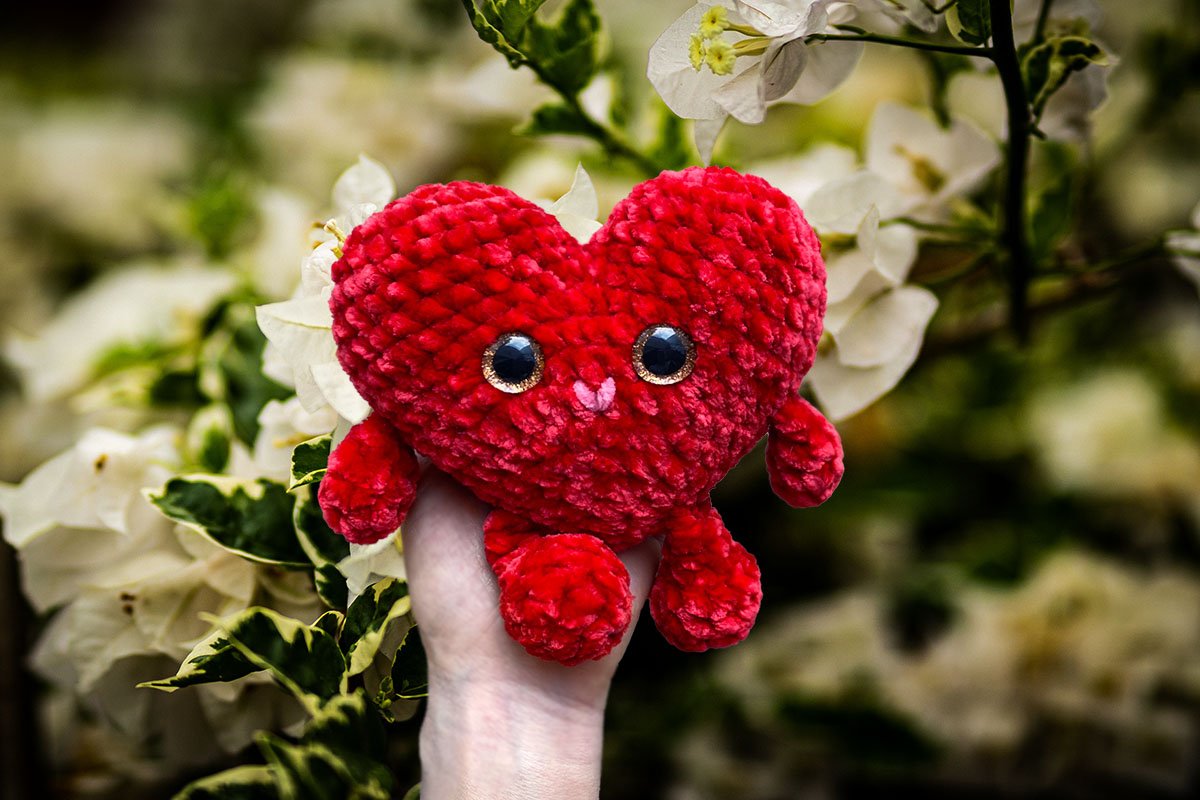 Crochet Valentine Heart Free Crochet Pattern and Tutorial